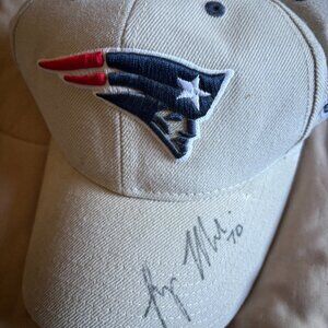 AUTOGRAPHED Logan Mankins New England Patriots Hat